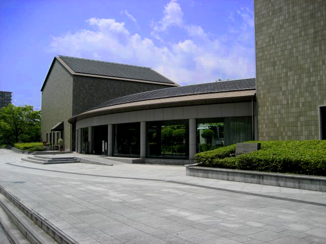 当館は1992年11月に開館しました。